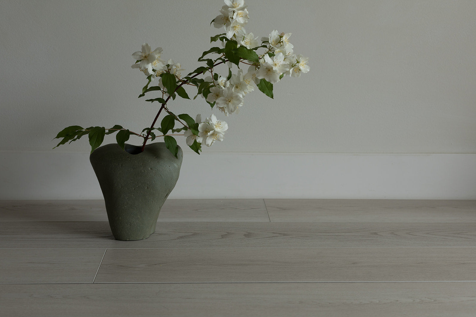 Ethos Legacy Mackenzie LVP - Alberta Hardwood